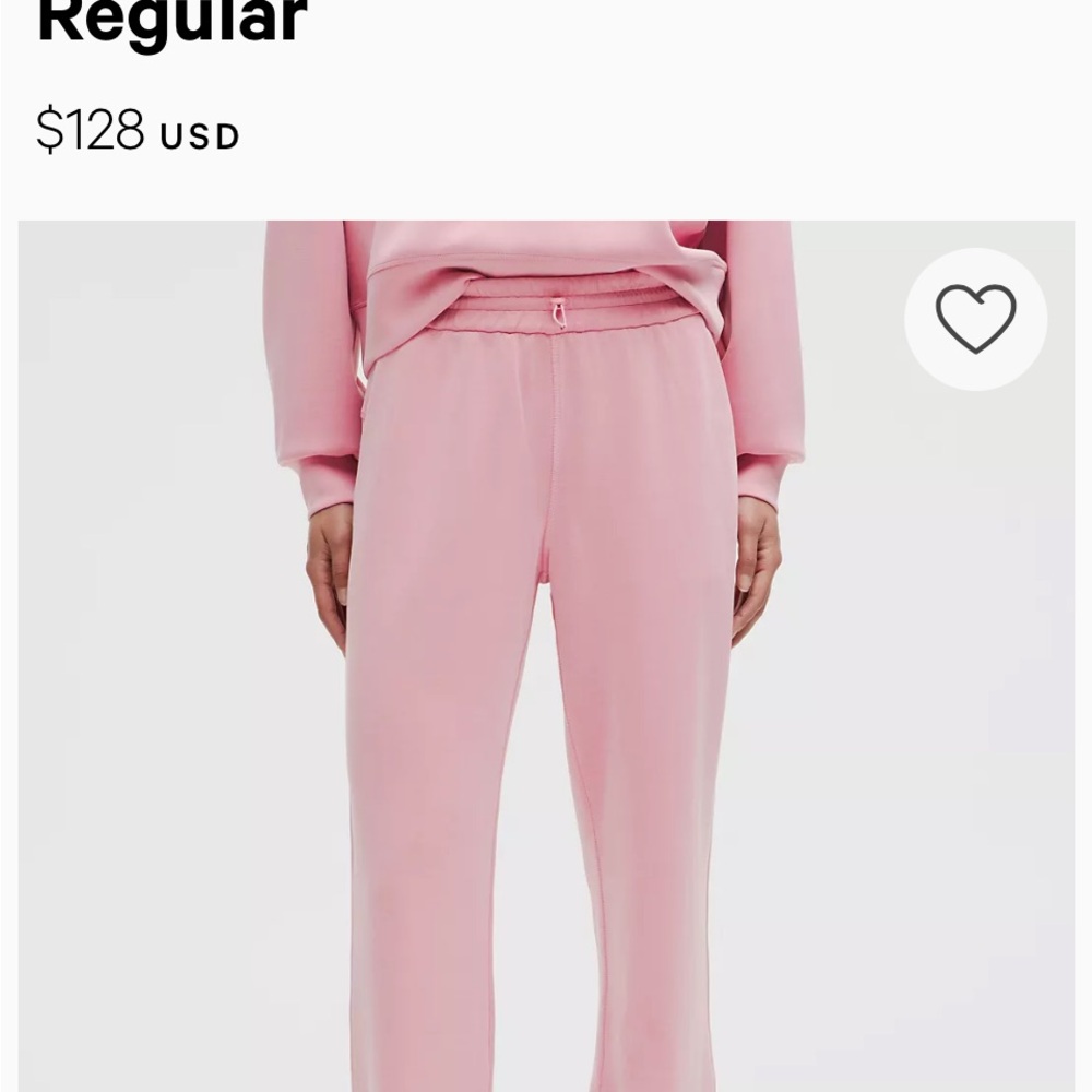 Lululemon Softstreme High Rise Pant Regular NWT
Size 4 glazed pink!